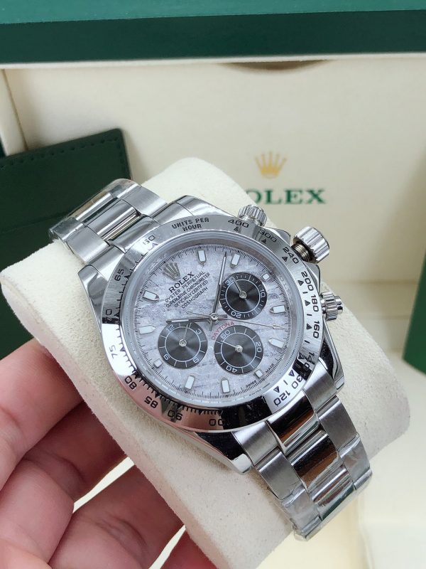 Rolex Daytona Men's Automatic Movement- 40mm -Replica Watches - Image 4