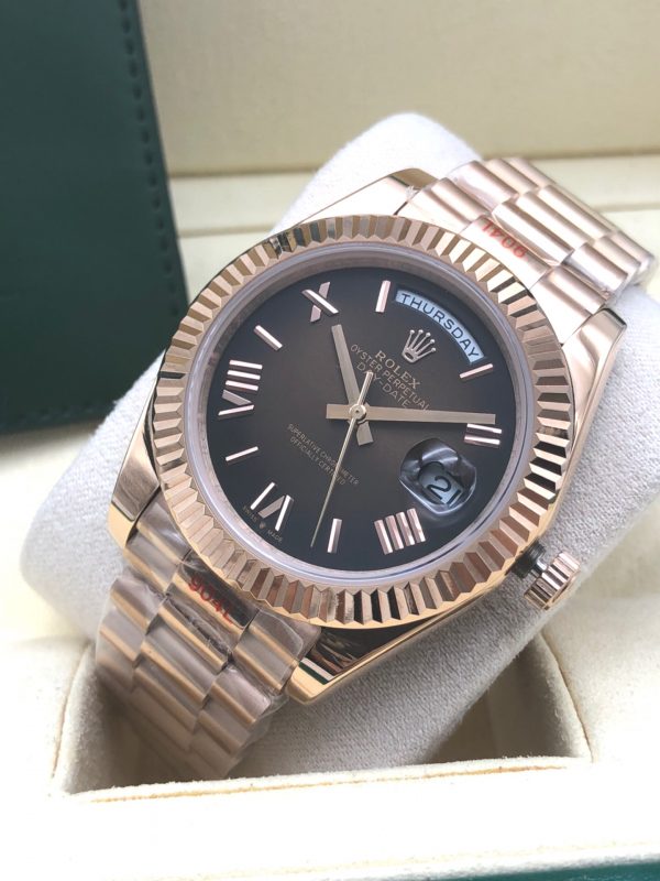 Rolex Daydate Rose Gold Automatic -41mm Replica watches - Image 3