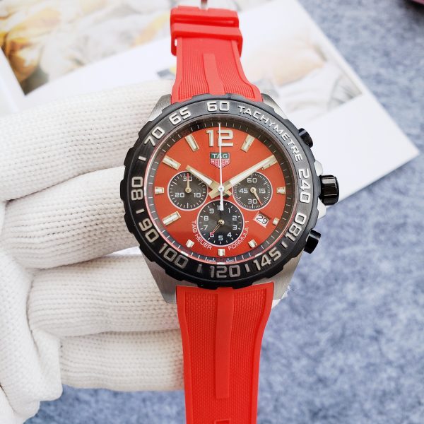 Tag Heuer F1 Red Rubber Strap/Chronograph/ Luxury Tag Watch For Men's- 45mm -Replica watches