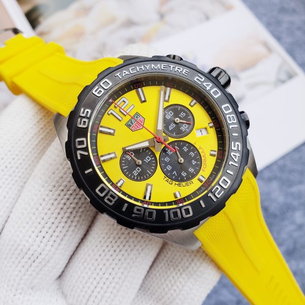 Tag Heuer F1 Yellow Rubber Strap/Chronograph/ Luxury Tag Watch For Men's- 45mm -Replica watches - Image 2