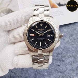 Breitling Avenger Black dial Automatic movement For Men’s- 44mm
