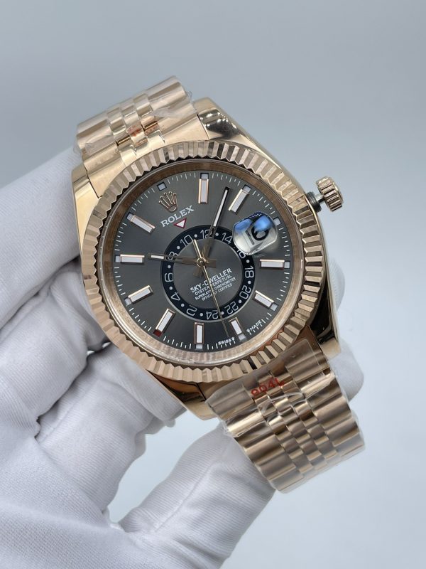 Rolex Skydeweller Rose gold automatic - 42mm Replica watches - Image 3