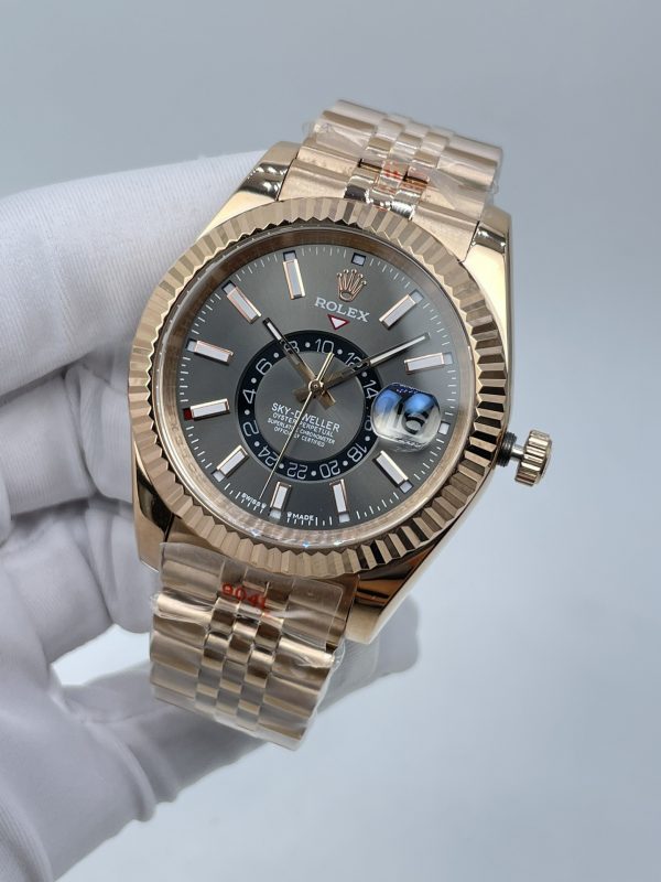 Rolex Skydeweller Rose gold automatic - 42mm Replica watches - Image 4