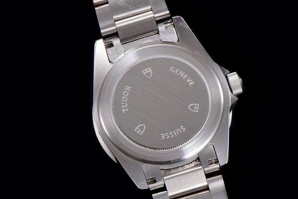 Tudor Geneva Pelagos Automatic Movement- 42mm - Image 9