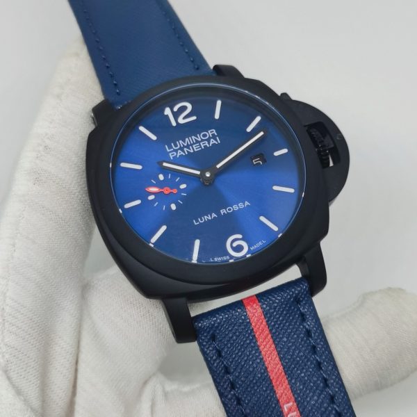 Luminor Panerai Luna Rossa Automatic - 44mm - Image 6