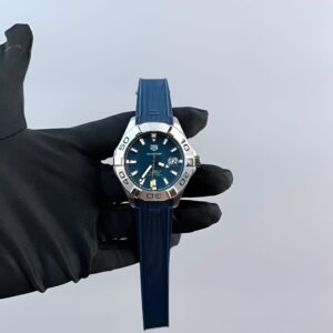 TAG Heuer Aquaracer automatic Blue dial- 43mm